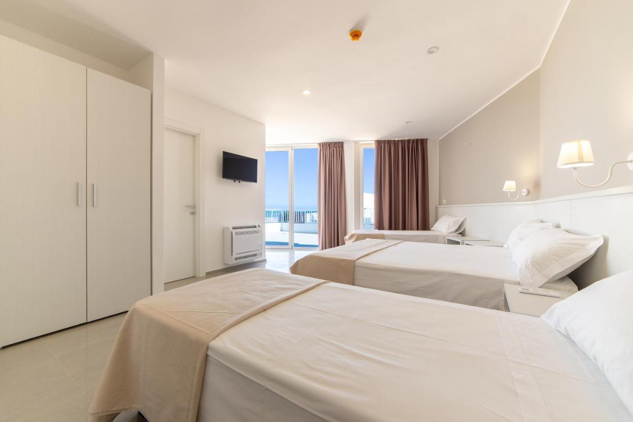 Smart Hotel Ugento Торе Сан Джовани Удженто Екстериор снимка
